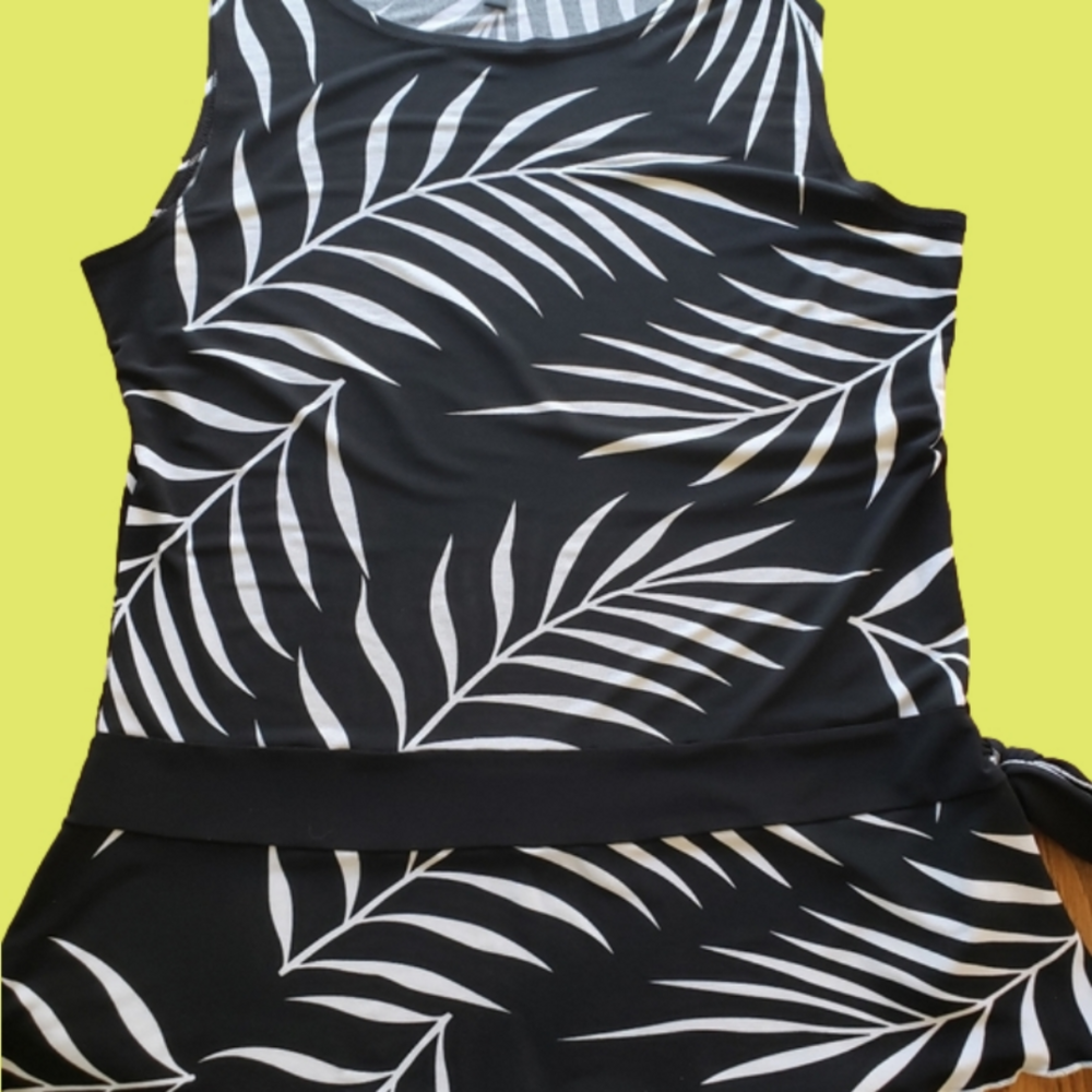 Olivia Paige sleeveless top